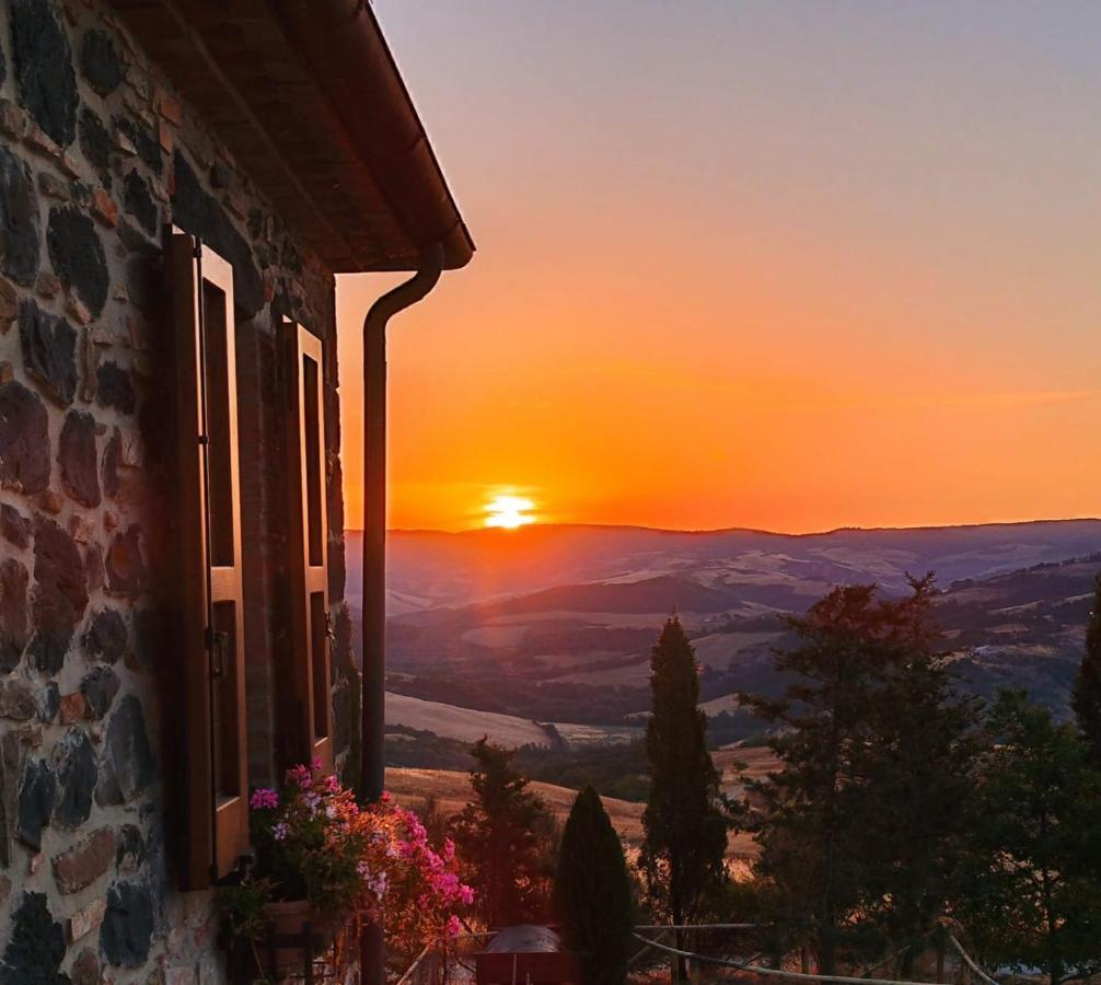 Casa Al Maestro B&B Radicofani Eksteriør bilde