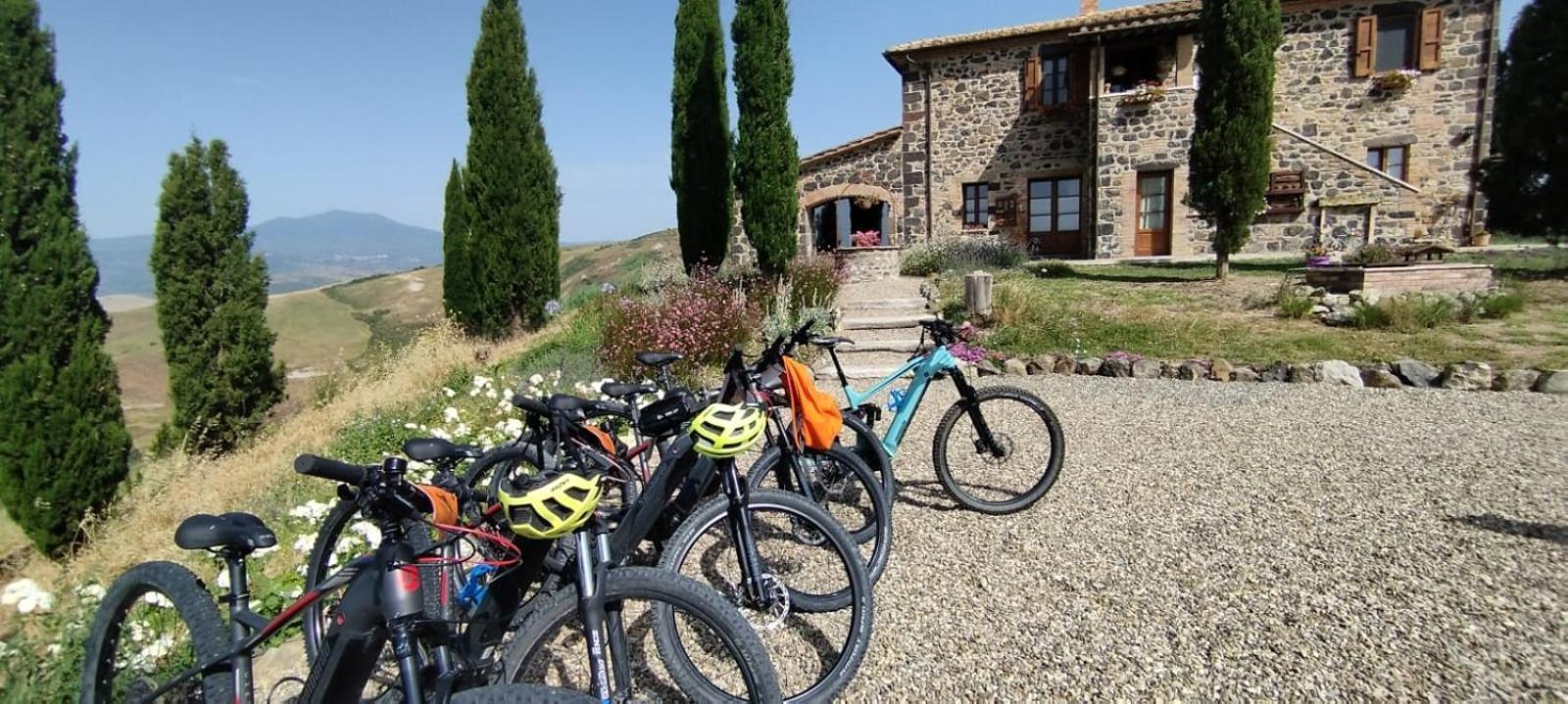 Casa Al Maestro B&B Radicofani Eksteriør bilde